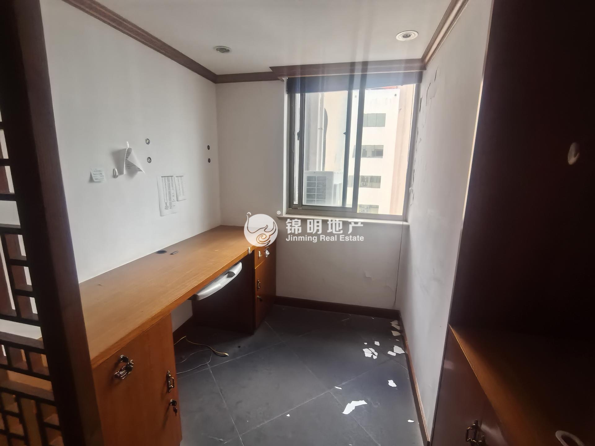 老西门万事利大厦115平米写字楼出租
